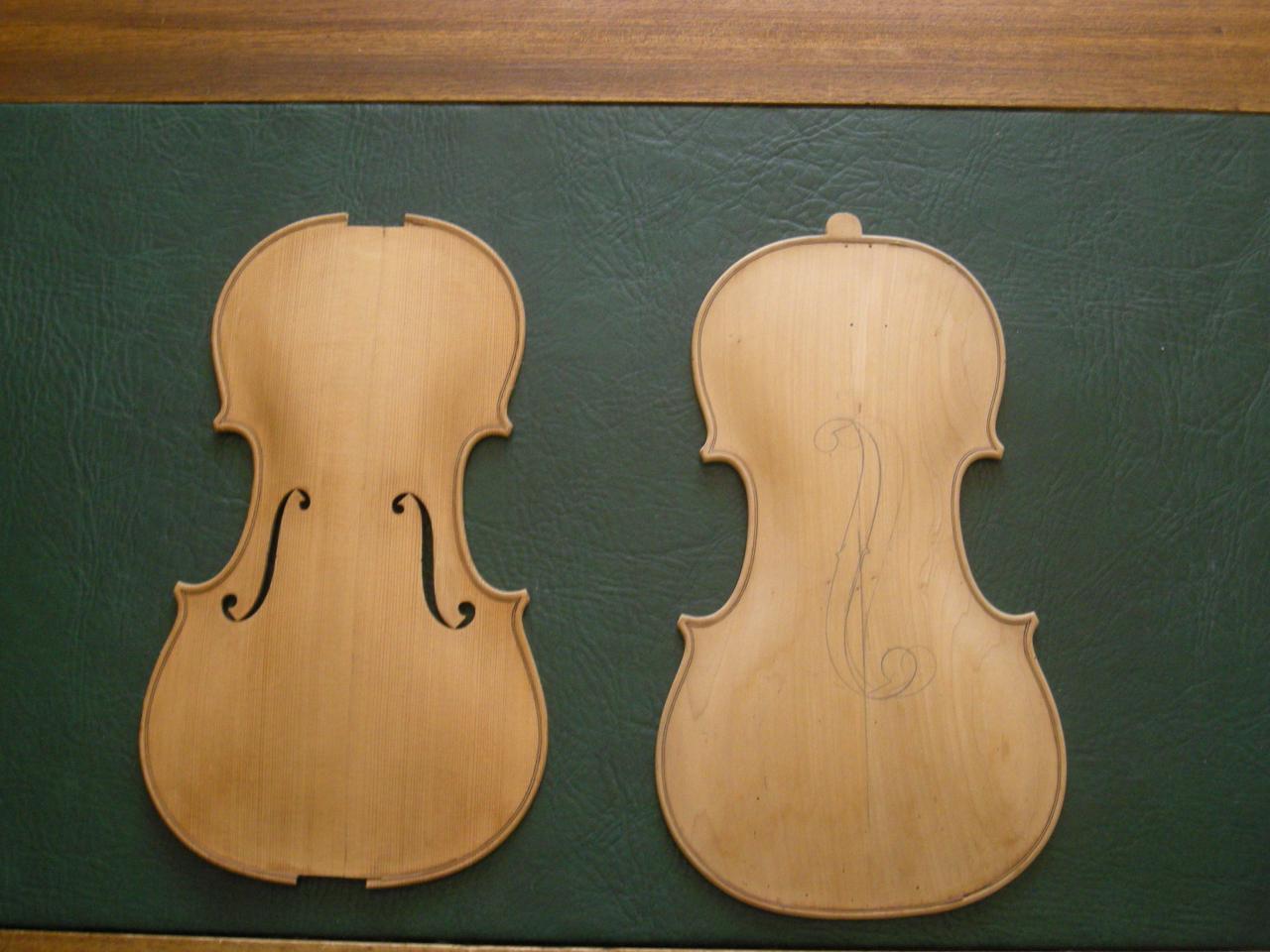 Table d'harmonie et fond de violon. Pierre Voiry années 40